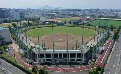 愛工大名電高校春日井野球場（愛知県）｜グランド防球の施工事例｜大日エンジニアリング株式会社