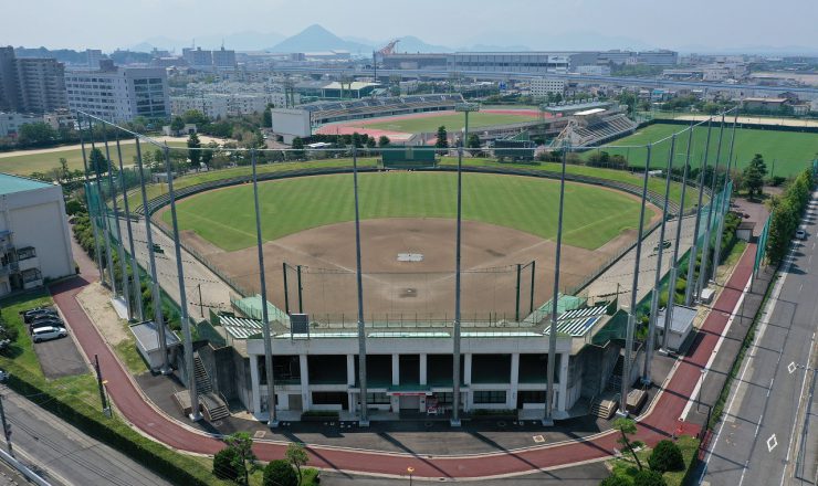 コカ・コーラ ボトラーズジャパン 広島総合グランド野球場（広島県）